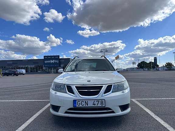 Saab 9-3 2 of 7