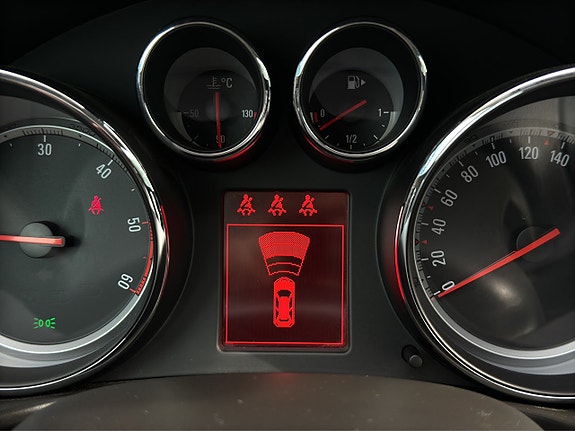Opel Insignia 14 of 21