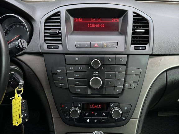 Opel Insignia 16 of 21