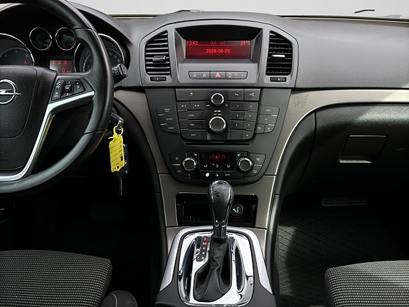 Opel Insignia 15 of 21