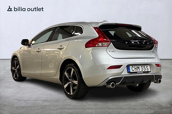 Volvo V40 8 of 26