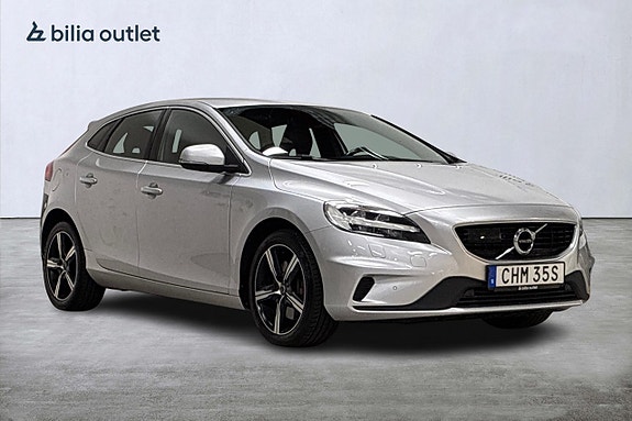 Volvo V40 4 of 26