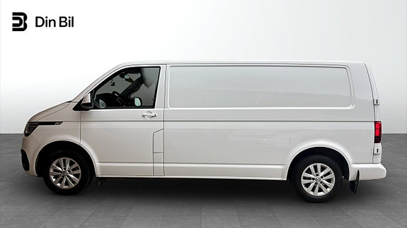 Volkswagen Transporter 2 of 12