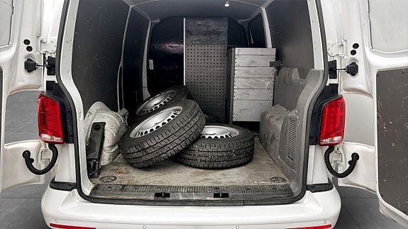Volkswagen Transporter 12 of 12