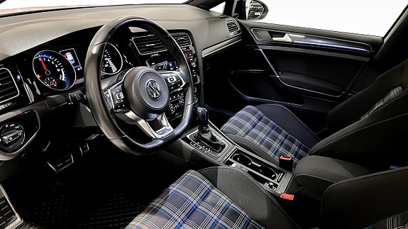 Volkswagen Golf I 7 of 19
