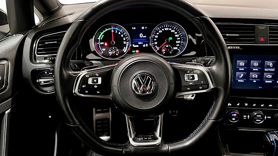 Volkswagen Golf I 16 of 19