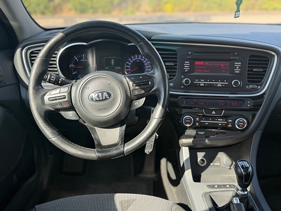 Kia Optima 9 of 13