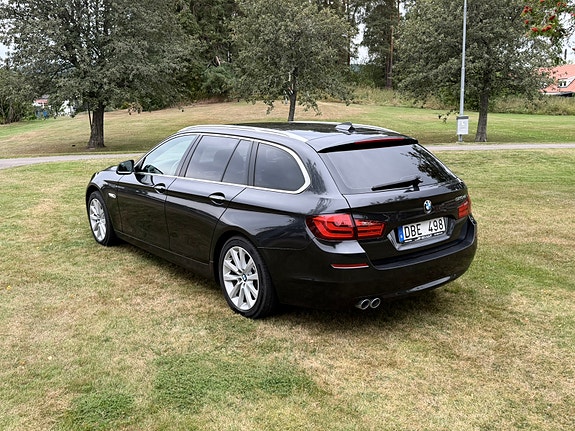 BMW 520d 2 of 7