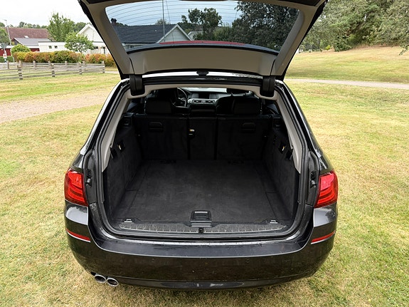 BMW 520d 6 of 7