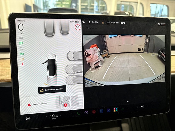 Tesla Model 3 21 of 22