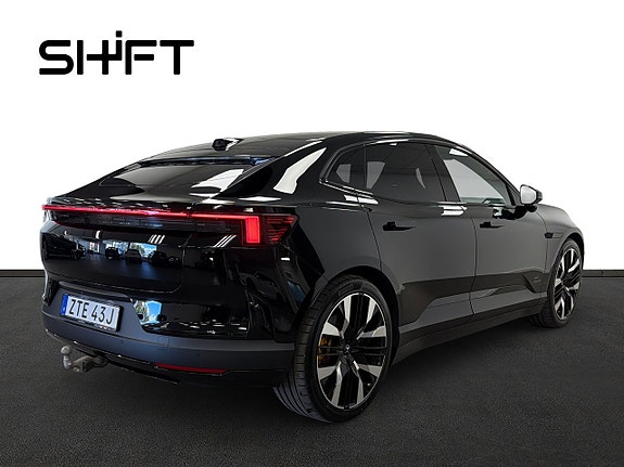 Polestar 4 4 of 22