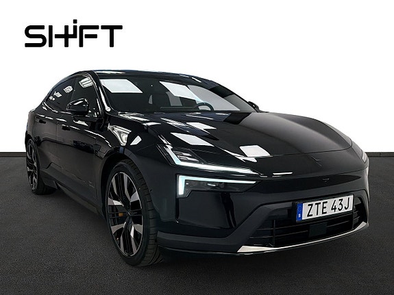 Polestar 4 3 of 22