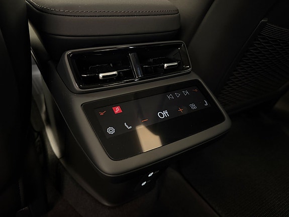 Polestar 4 20 of 22