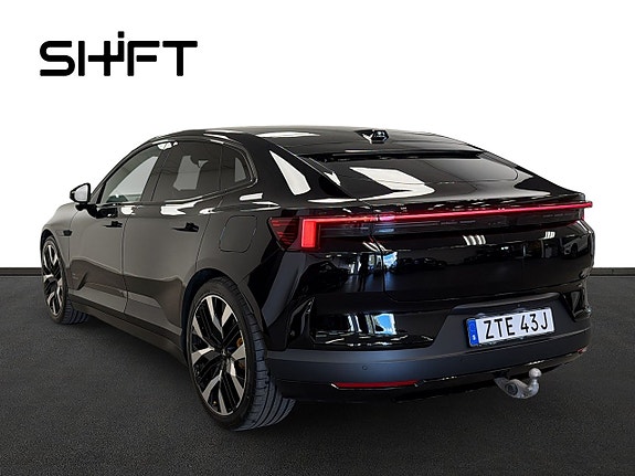 Polestar 4 6 of 22