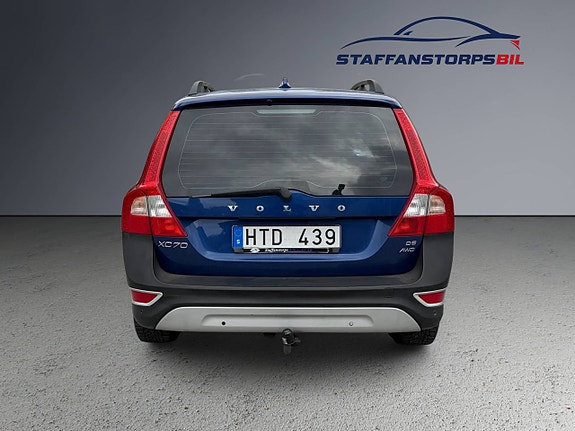 Volvo XC70 6 of 13