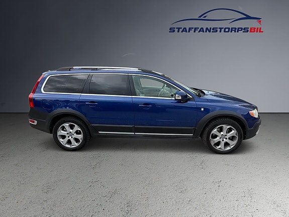 Volvo XC70 4 of 13