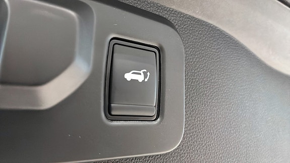 Renault Scenic E-Tech 11 of 25