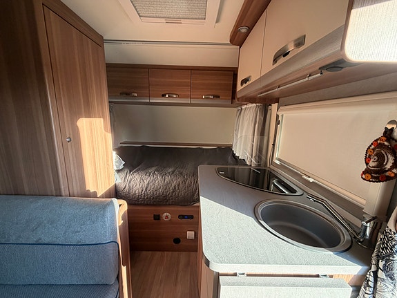 Weinsberg 390 QD 2 of 5