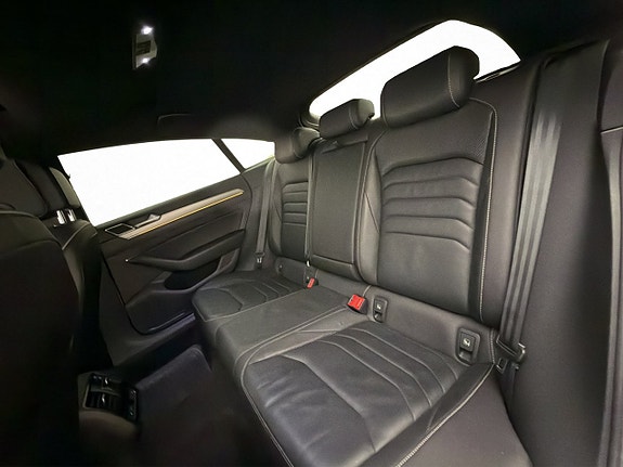 Volkswagen Arteon 27 of 30