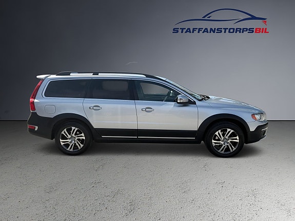 Volvo XC70 4 of 11
