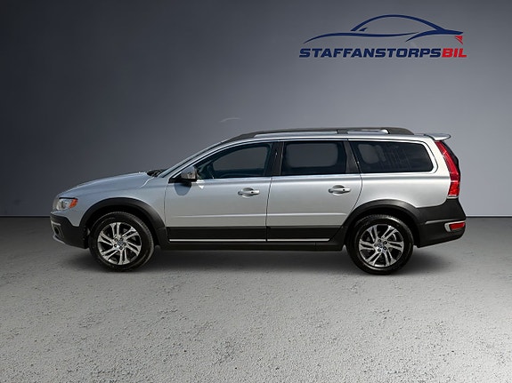 Volvo XC70 7 of 11