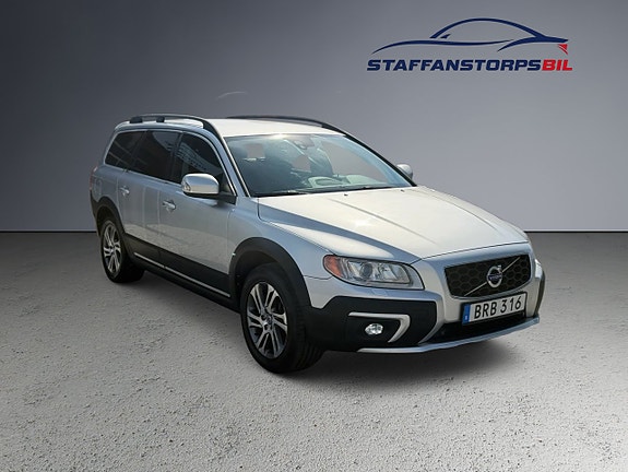 Volvo XC70 3 of 11