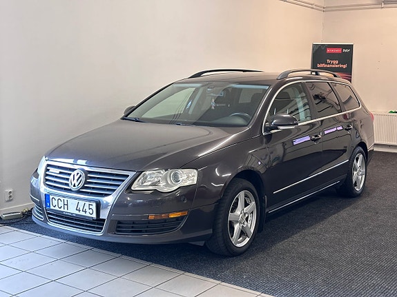 Volkswagen Passat 4 of 21