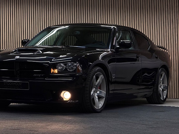 Dodge Charger 2 of 28