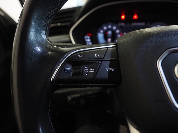 Audi Q3 20 of 25