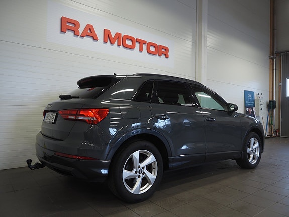 Audi Q3 5 of 25