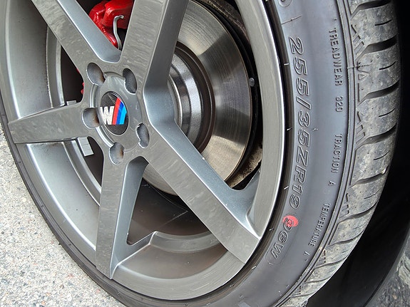 BMW 325d 8 of 8