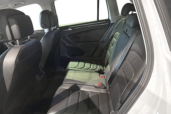 Volkswagen Tiguan 9 of 21