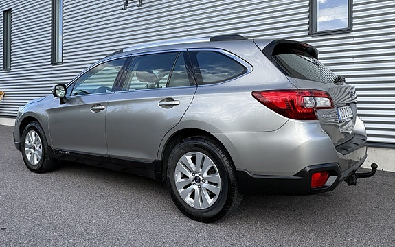 Subaru Outback 3 of 21