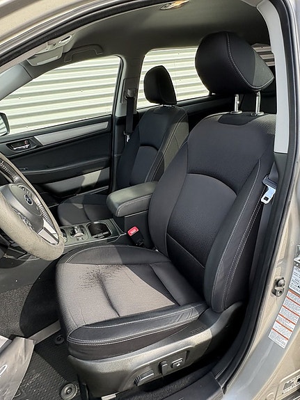 Subaru Outback 9 of 21