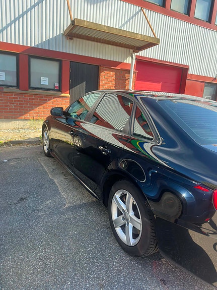 Audi A4 2 of 10