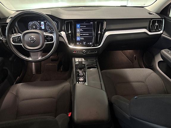 Volvo V60 10 of 25