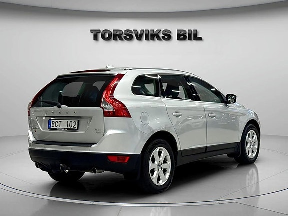Volvo XC60 6 of 22