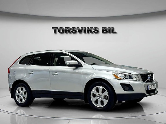 Volvo XC60 8 of 22