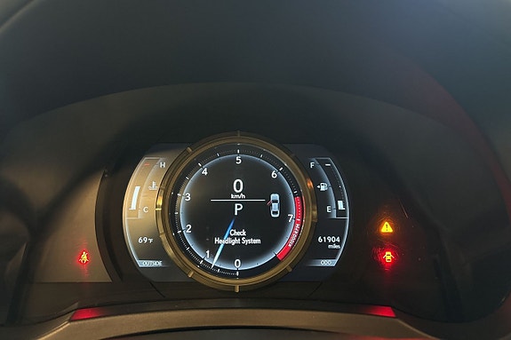 Lexus IS250 14 of 20