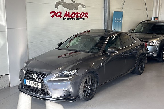 Lexus IS250 2 of 20