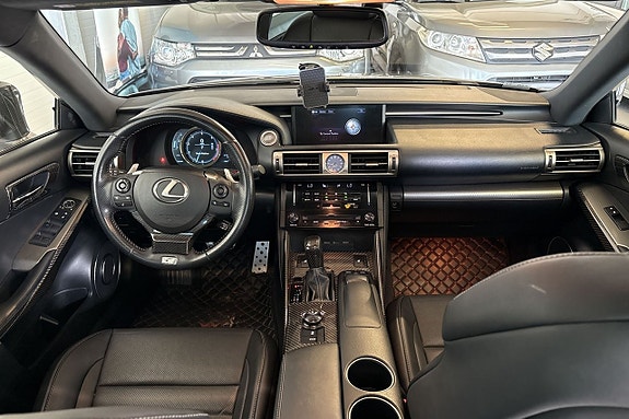 Lexus IS250 19 of 20