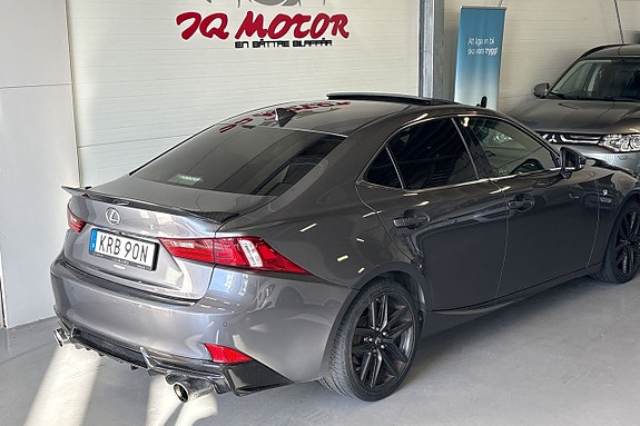 Lexus IS250 8 of 20