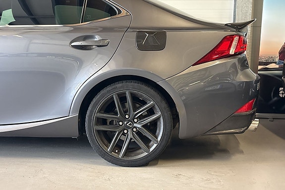 Lexus IS250 6 of 20