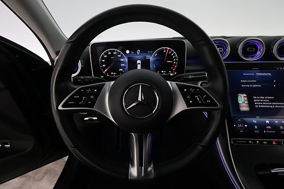 Mercedes-Benz C300 15 of 29