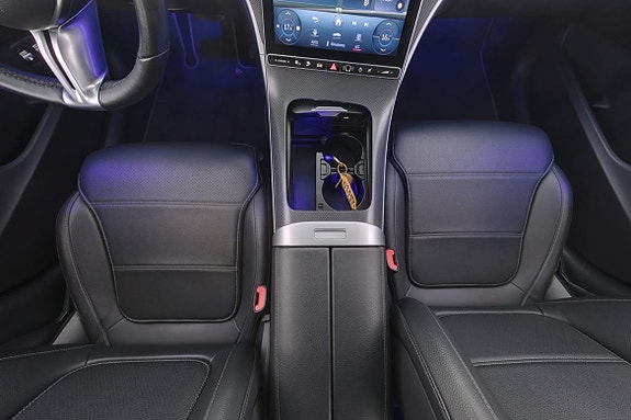 Mercedes-Benz C300 19 of 29