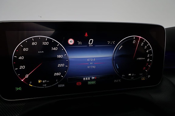 Mercedes-Benz C300 22 of 29