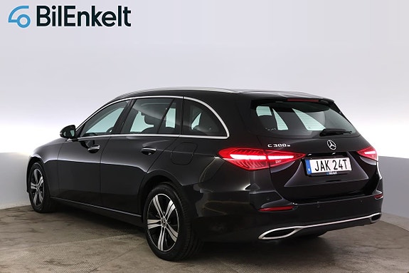 Mercedes-Benz C300 6 of 29