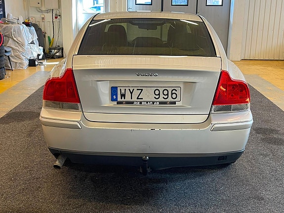 Volvo S60 6 of 9