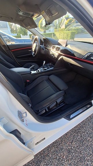 BMW 320d 8 of 11