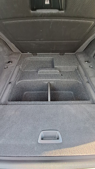BMW 320d 6 of 11